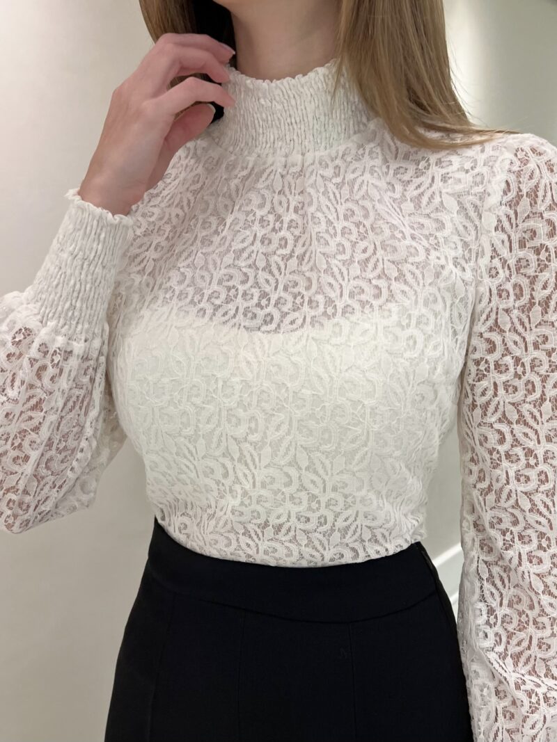 Alternative view of Camisa Violeta