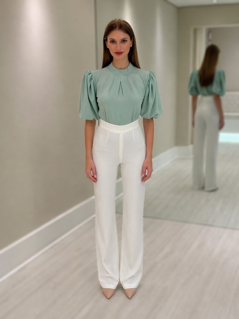 Alternative view of Blusa Carmela