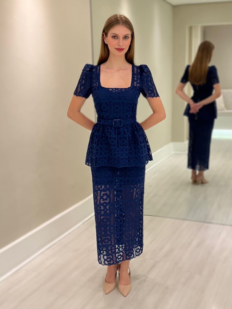Alternative view of Blusa Alba